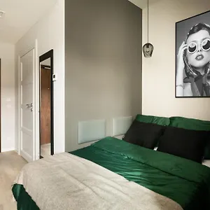 Milestone Center Urban Living Apartahotel Cracovia